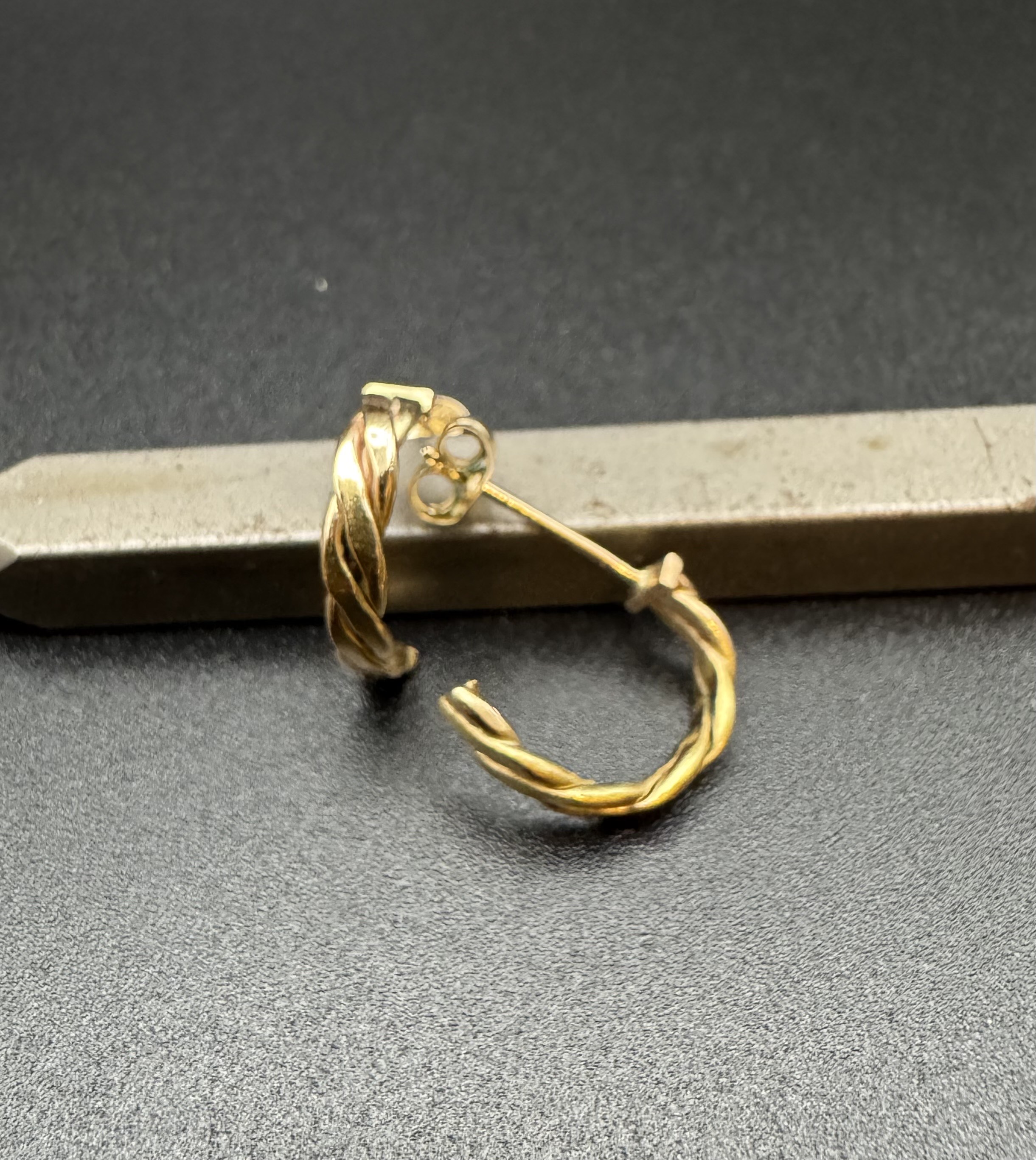 Gold cable huggie hoop earrings